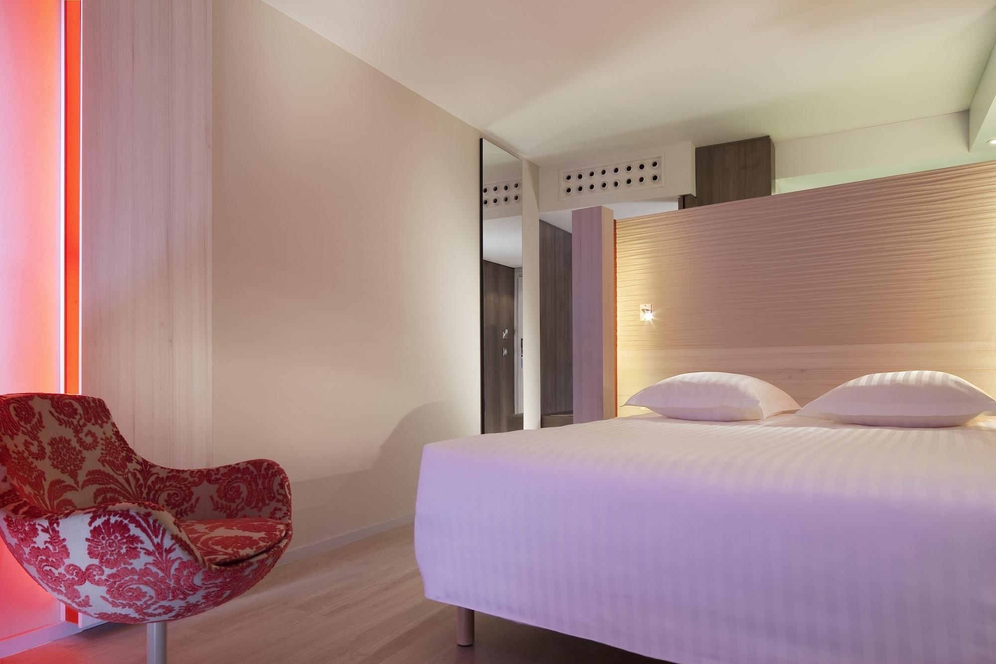 Hotel Oceania Clermont Ferrand Zewnętrze zdjęcie