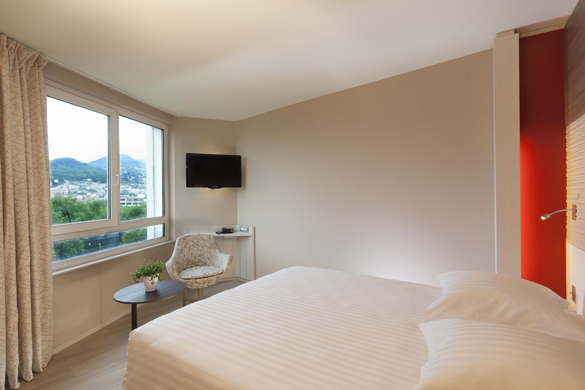 Hotel Oceania Clermont Ferrand Zewnętrze zdjęcie