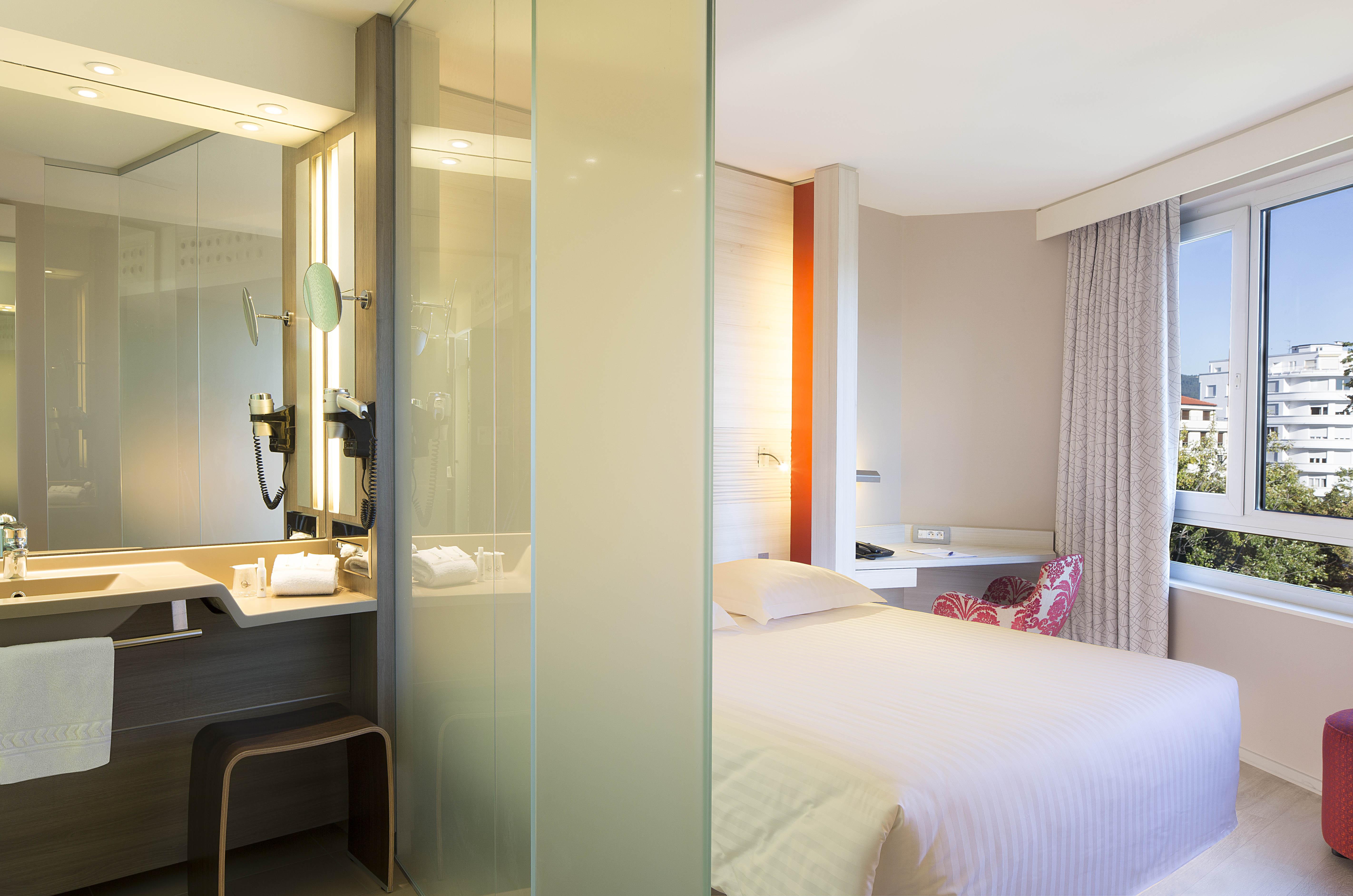 Hotel Oceania Clermont Ferrand Zewnętrze zdjęcie