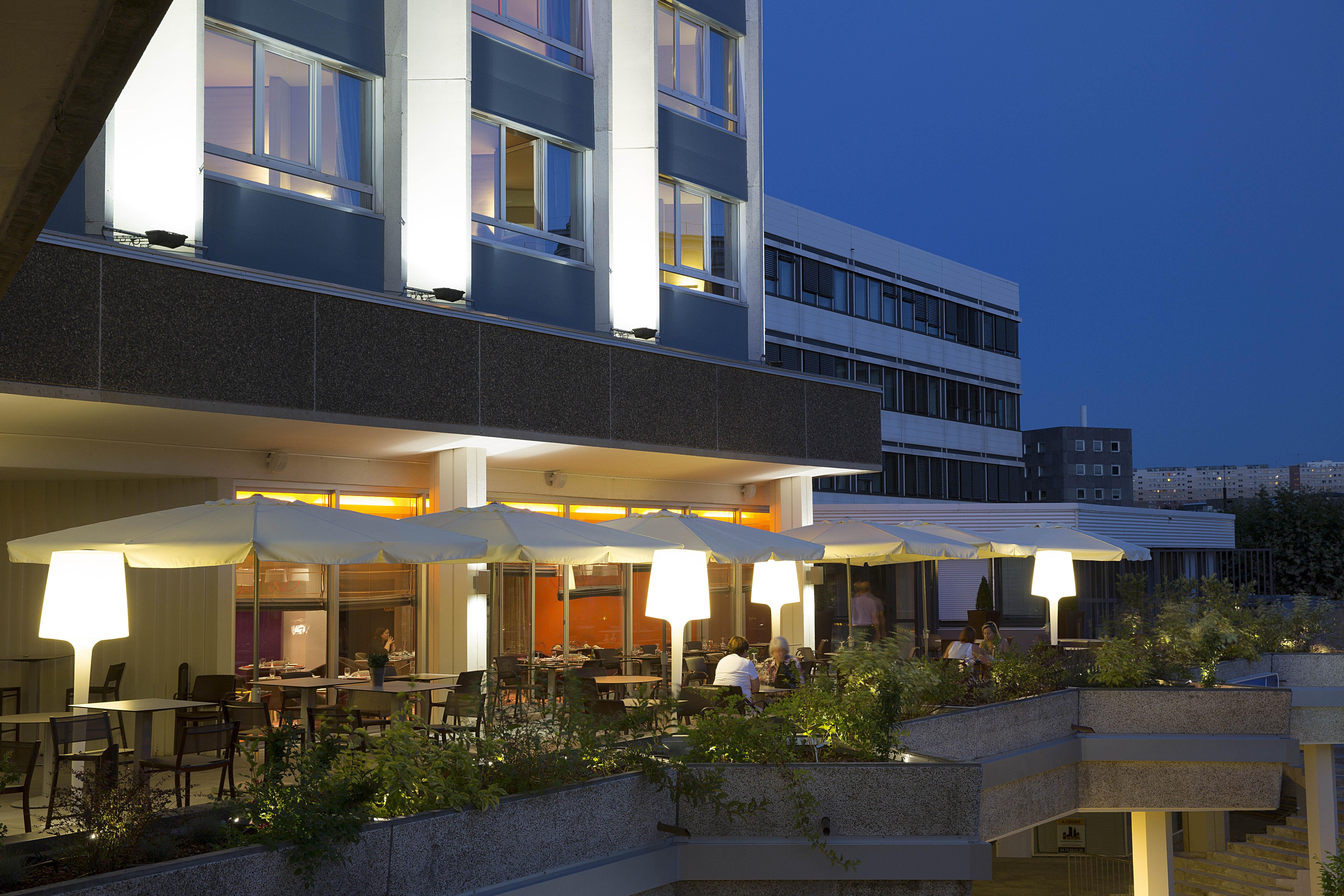 Hotel Oceania Clermont Ferrand Zewnętrze zdjęcie