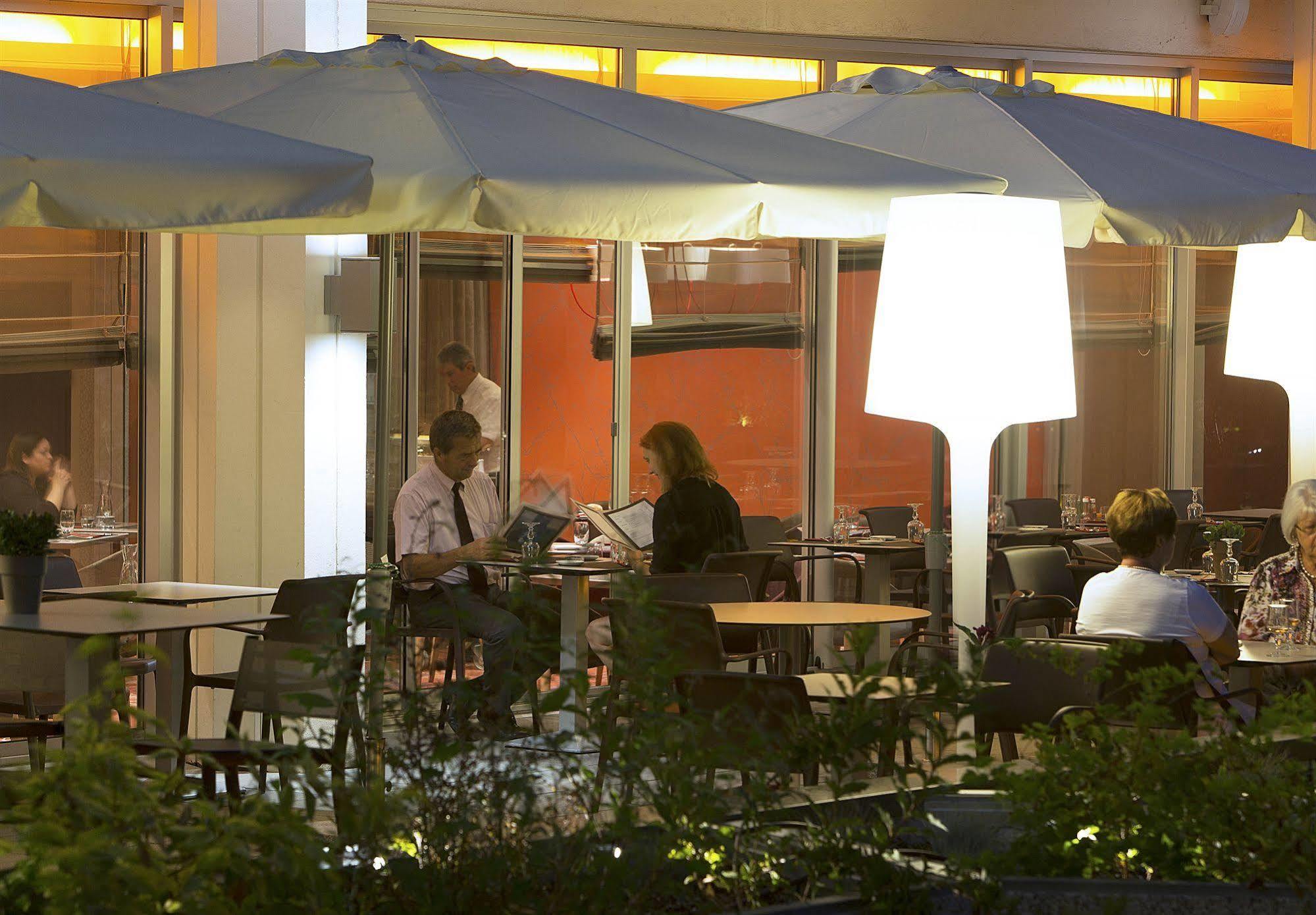 Hotel Oceania Clermont Ferrand Zewnętrze zdjęcie