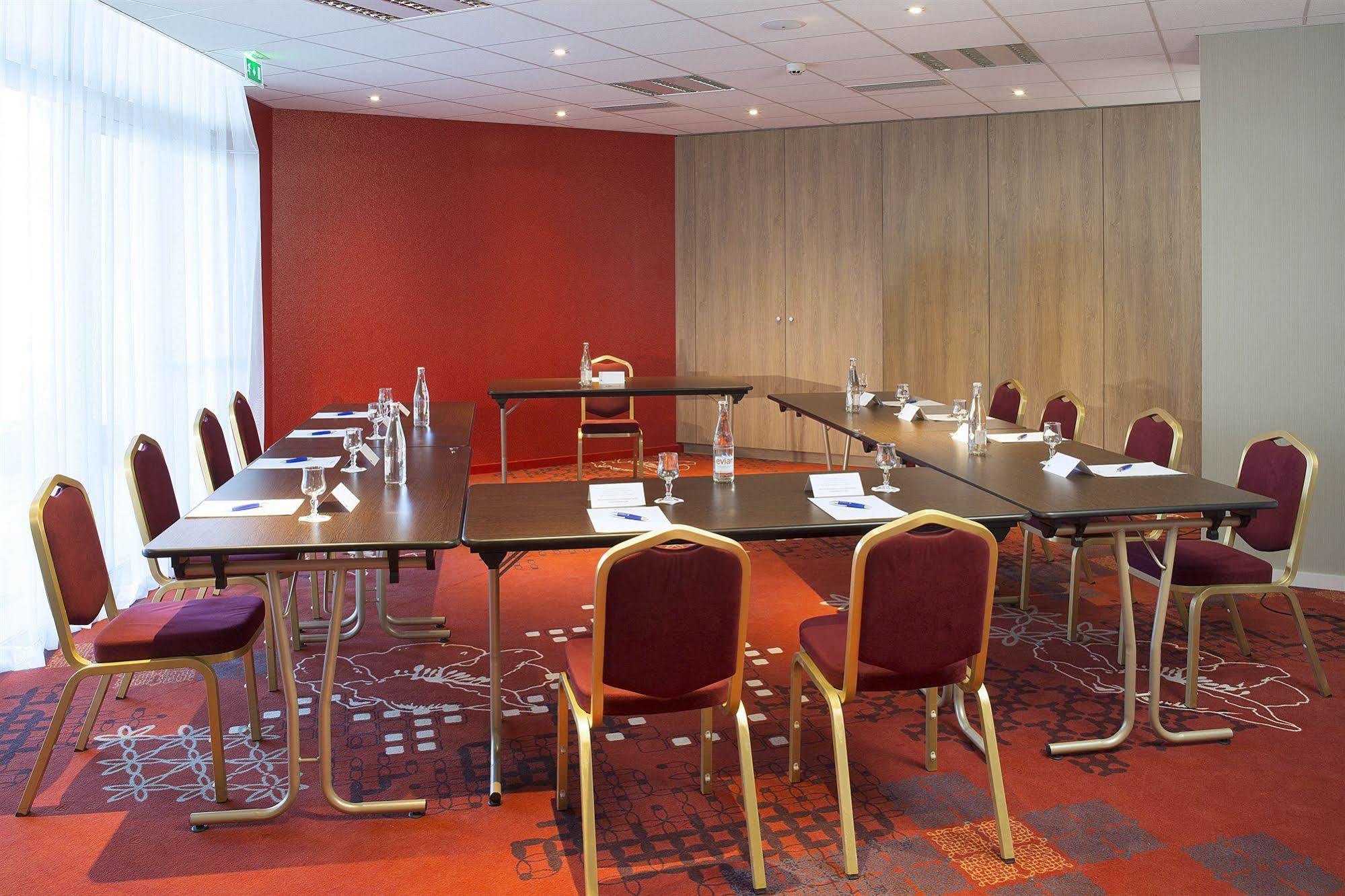 Hotel Oceania Clermont Ferrand Zewnętrze zdjęcie